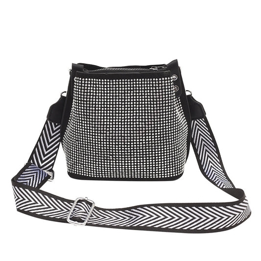 Alimi Handbag in Black & White