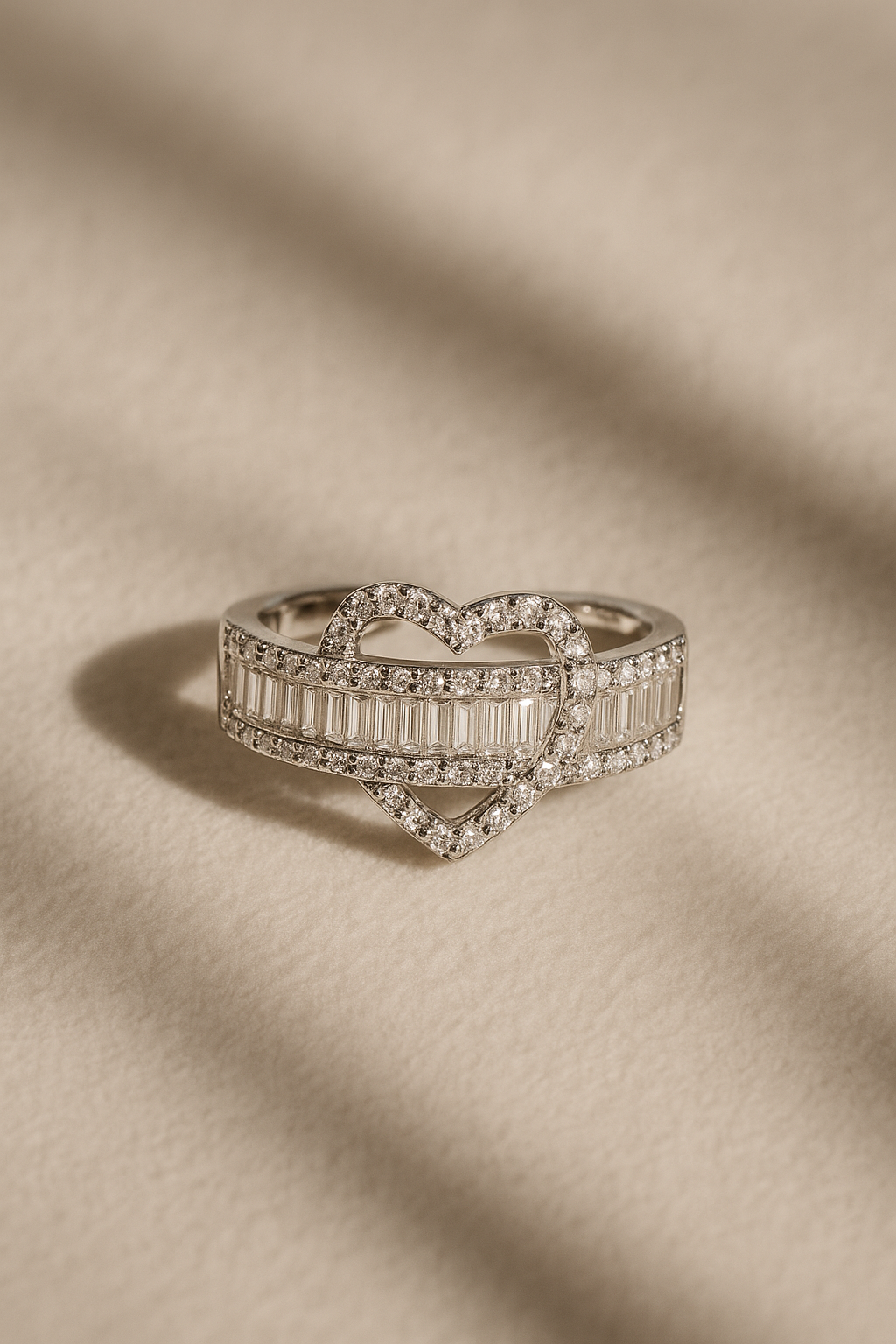 Delara Adjustable Ring