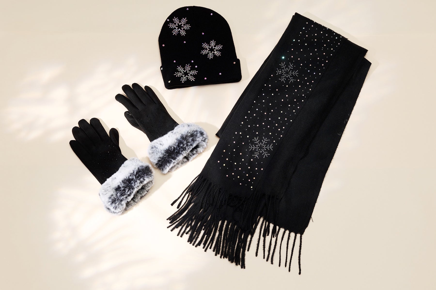 Lucia Snowflake Scarf in Black