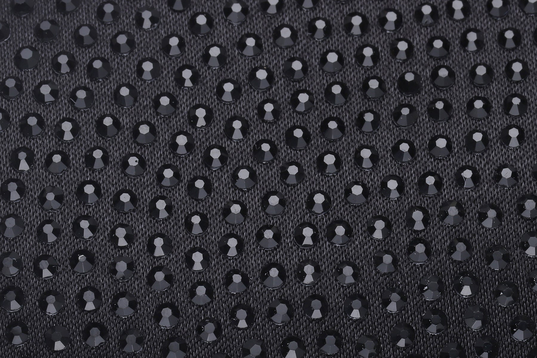 SILK Sleeping Mask in Black