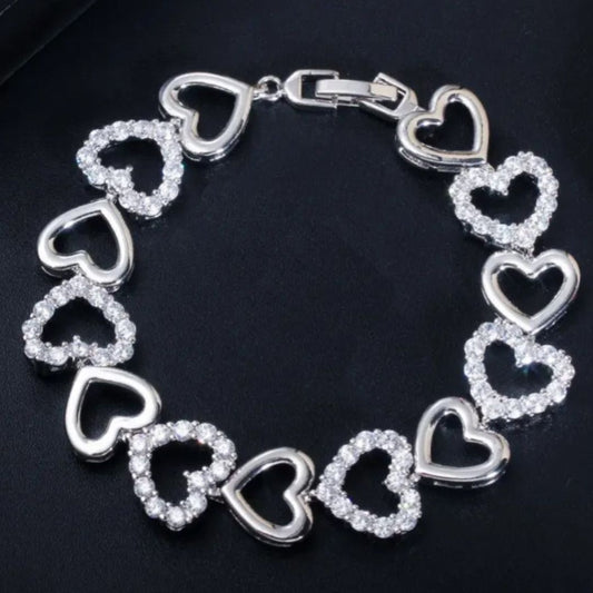 Hestia Heart Bracelet in Silver