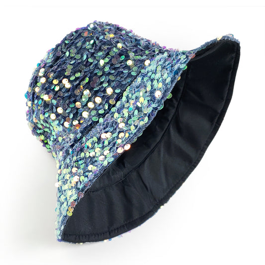 Gemma-hoed in designerstijl met pailletten in iriserend mistig paars