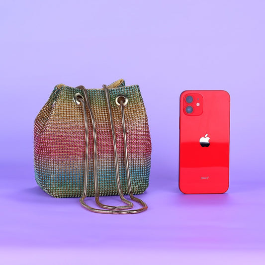 Roxie-Handtasche mit Regenbogen-Strasssteinen